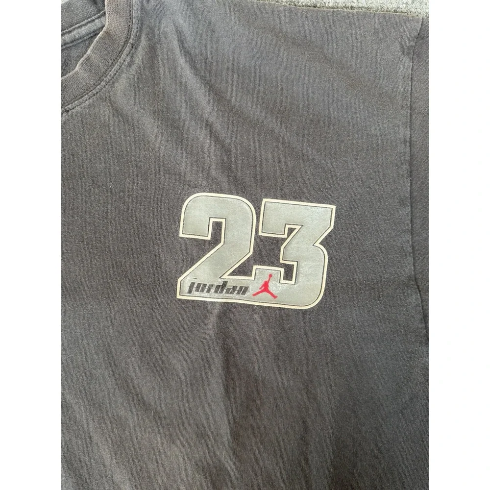 Vintage Y2K Jordan 23 T Shirt Mens XL Black Red Jumpman Basketball Graphic Tee